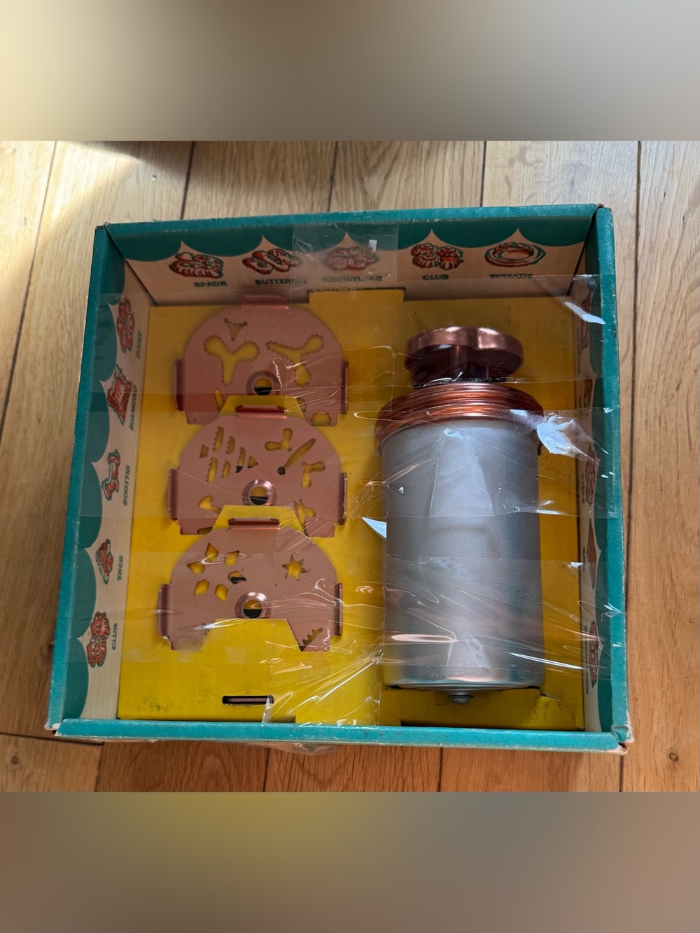 Vintage Mirro Dial-A-Cookie Mid Century Kit - New - Complete Kit